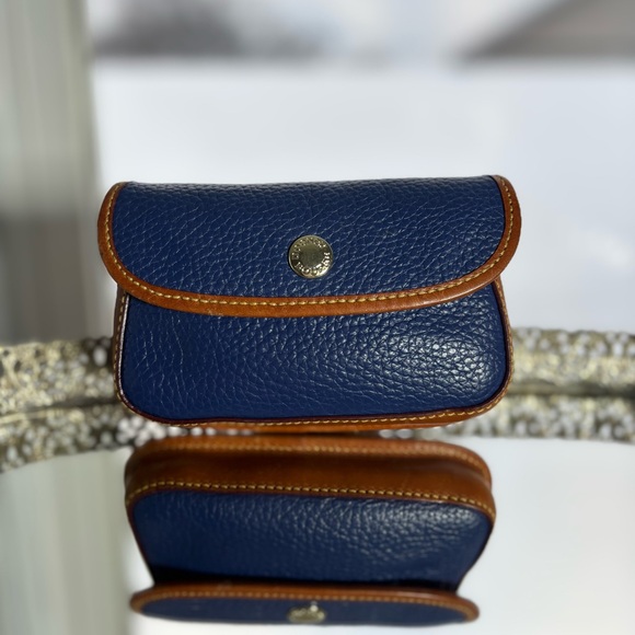 Vintage Dooney and Bourke Wristlet Blue Pebbled Leather Brown Trim Minimalist Go - Picture 2 of 10
